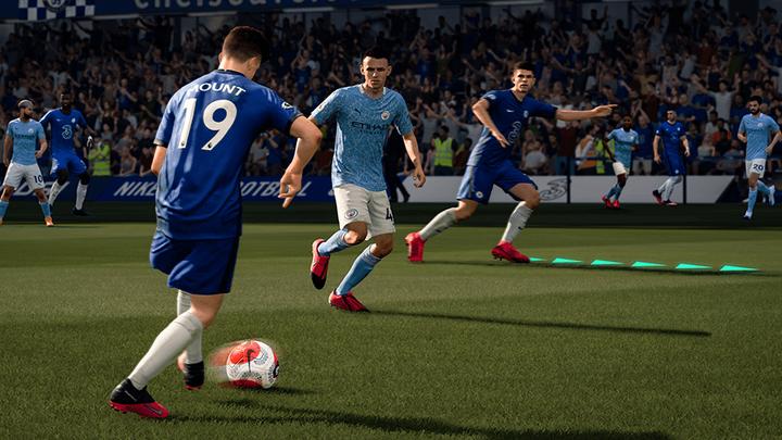 Produktbild EA Games FIFA 21 (PS4, IT, FR, DE)