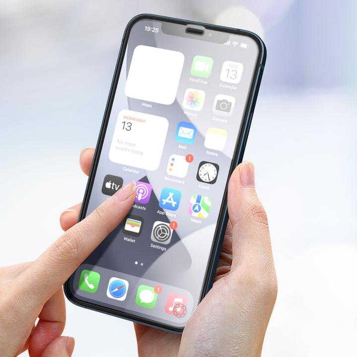 Produktbild Bigben Connected Displayschutz aus Glas (1 Stück, Realme 12 Pro+, Apple iPhone 12)