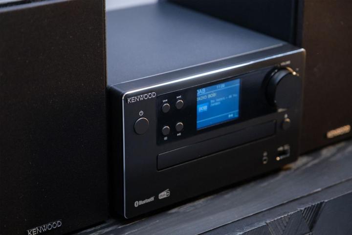 Actual product image Kenwood M-725 DAB (Bluetooth, CD player, 2x 25 W)