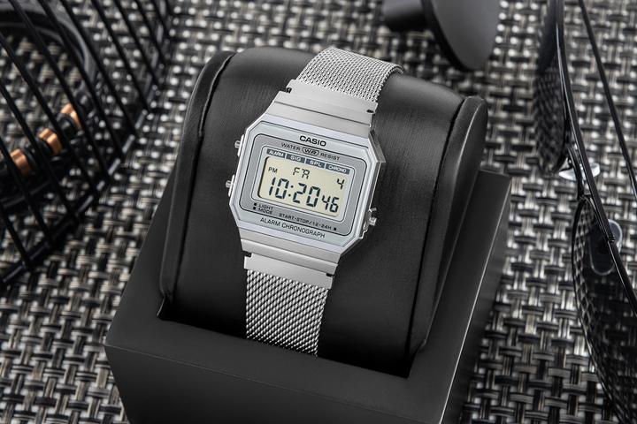 Actual product image Casio Vintage A700WEM-7AEF (Digital watch, 37.40 mm)