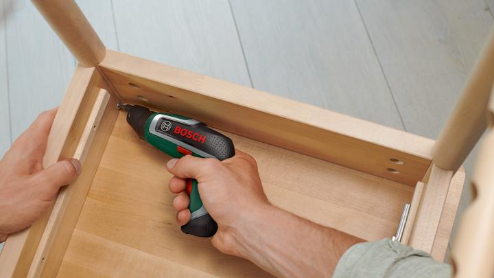 Actual product image Bosch Home & Garden IXO 7-Set (Rechargeable battery operated)