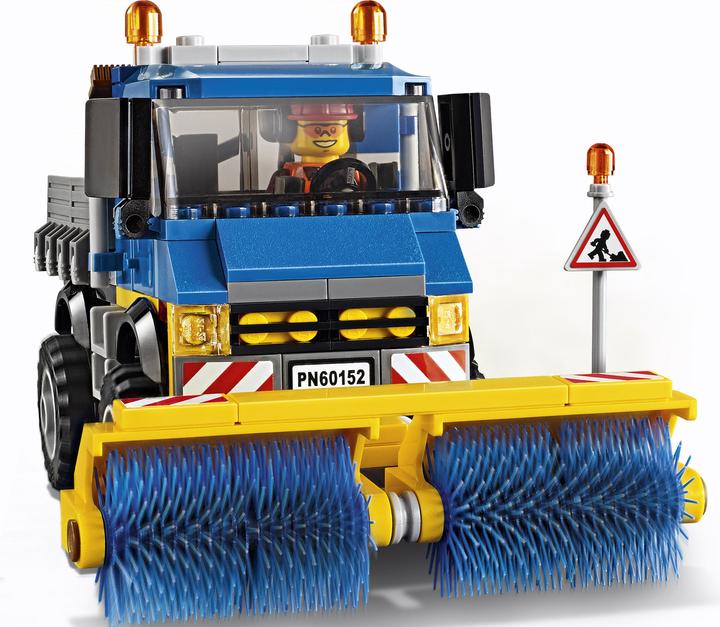 Actual product image LEGO Street cleaners and excavators (60152, LEGO City)