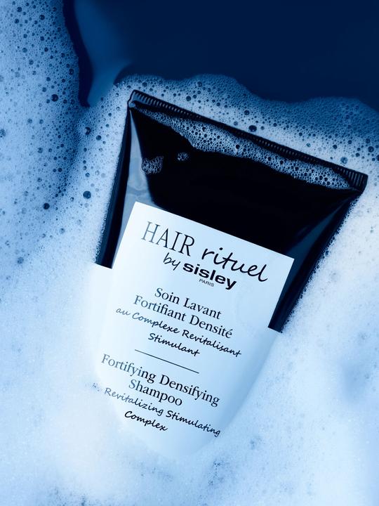 Actual product image Sisley Soin Lavant Fortif Dens (200 ml, Liquid shampoo)