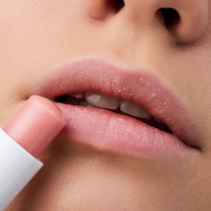 Actual product image Catrice Lip Lovin' Smoothing Lip Scrub (Scrub, 4 ml)