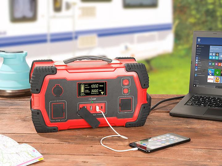 Produktbild Revolt Powerstation & Solar-Generator (800 Wh, 7 kg)