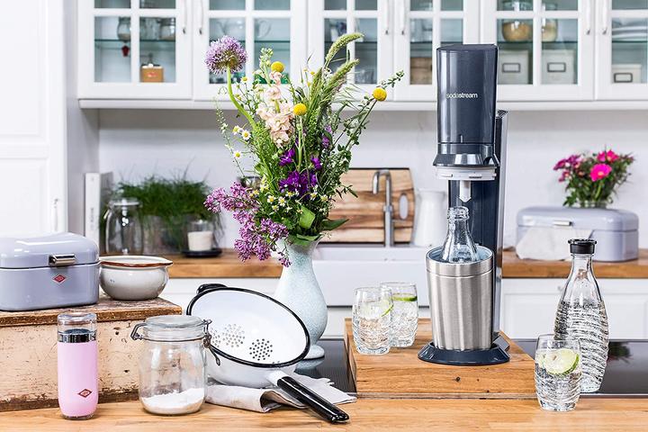 Produktbild SodaStream Crystal 2.0, Titan/Silber, mit 2 Karaffe