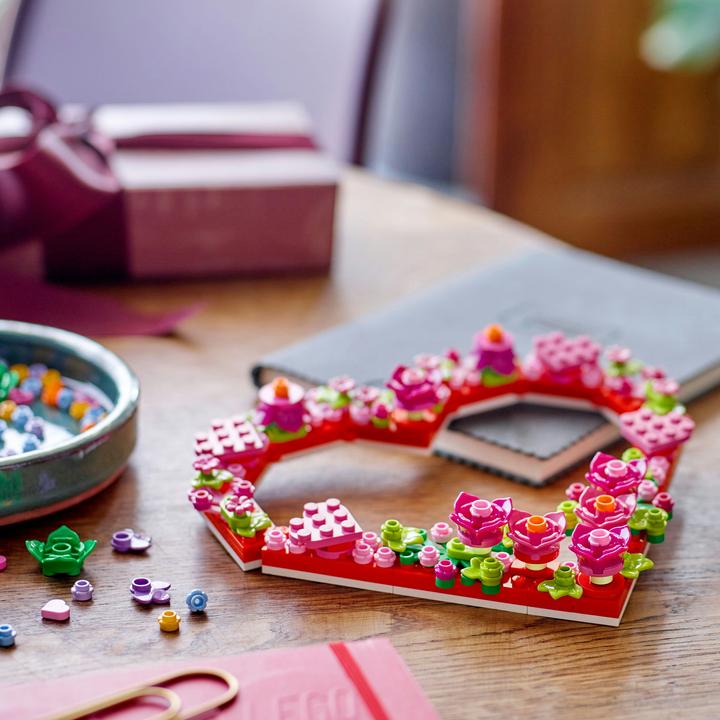 Actual product image LEGO Heart Deco (40638, LEGO Iconic)