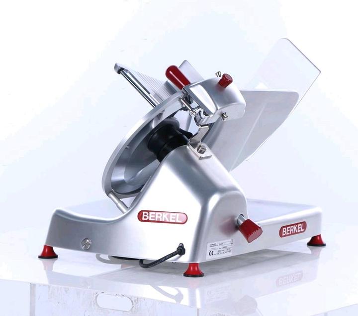 Actual product image Berkel B Essentia gravity slicer with stainless steel blade 350mm