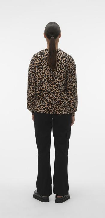 Actual product image Mamalicious MLLEOVE Maternity Sweatshirt