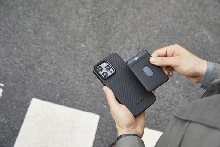 Image du produit Pitaka MagEZ Case Pro pour iP 15 Pro Max (Noir/Twill gris) 1500D (Apple iPhone 15 Plus)