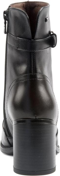 Actual product image Nero Giardini Capuo (36)