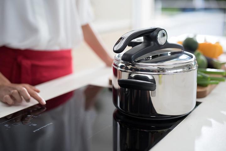 Image du produit Lagostina Autocuiseur Novia, 22 cm, 7 L (22 cm, Cuiseur à vapeur, Acier inoxydable)