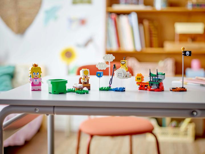 Image du produit LEGO Aventure avec la ® Peach™ interactive (71441, LEGO Super Mario)