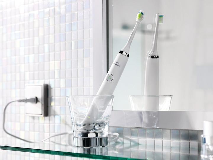Produktbild Philips Sonicare Sonicare DiamondClean (Schallzahnbürste)