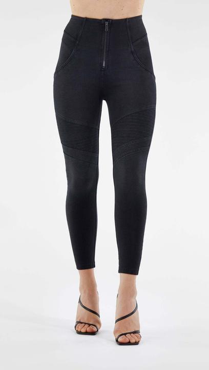 Actual product image Freddy WR.UP® Shaping Pants 7/8 WRUP4SHS328 (XS)