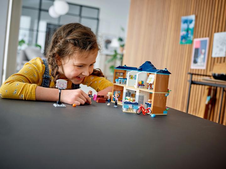 Produktbild LEGO Heartlake City Schule (41682, LEGO Friends)