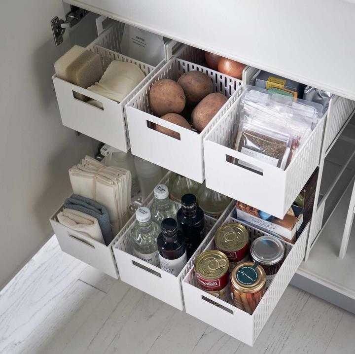 Actual product image Yamazaki Storage baskets with stand TOWER (2 x)
