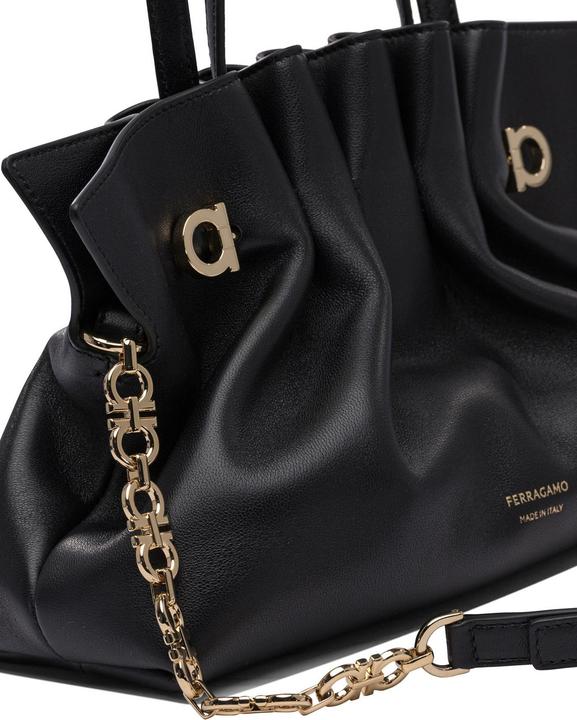 Produktbild Salvatore Ferragamo Ferragamo soft bag in nappa color black
