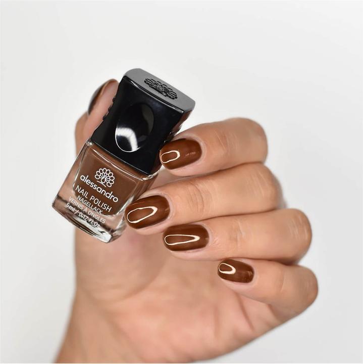 Actual product image Alessandro Nail varnish Morning Mocca (Morning Mocha, Gel-Effect Nail Polish)