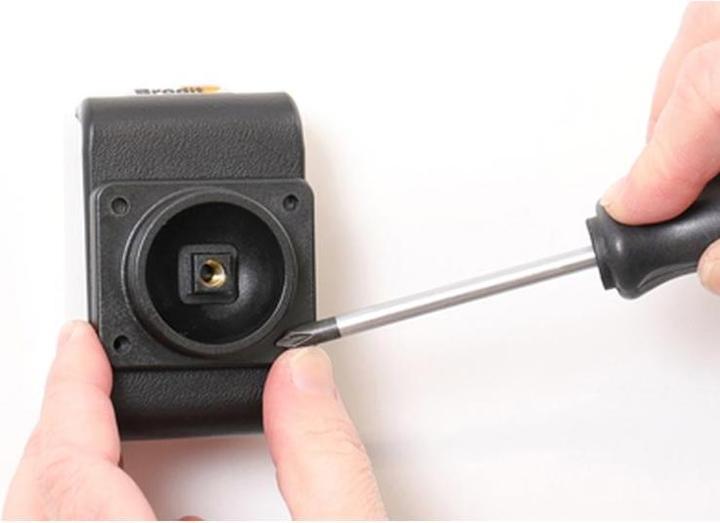 Produktbild Brodit Halter aktiv Google Pixel 4 mit USB-Kabel