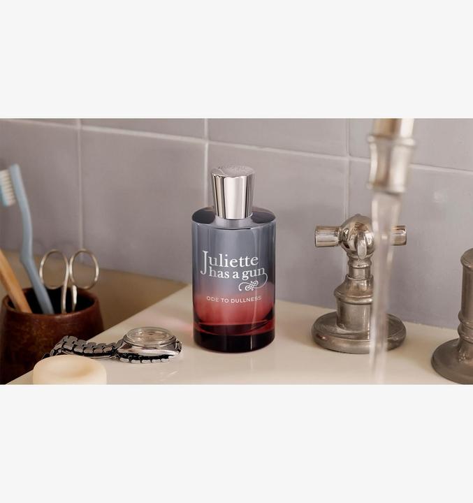 Actual product image Juliette Has a Gun Ode to Dullness (Eau de parfum, 100 ml)