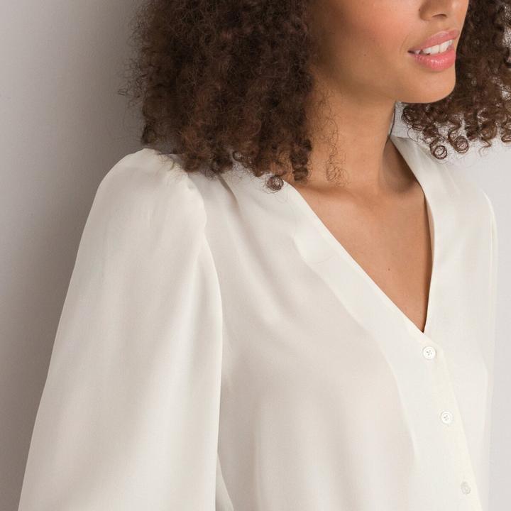Produktbild La Redoute Collections Langärmelige Bluse mit V-Ausschnitt (36)