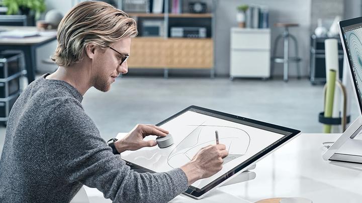 Immagine prodotto Microsoft Surface Studio (Intel Core i7-6820HQ, 16 GB, GeForce GTX 965M)
