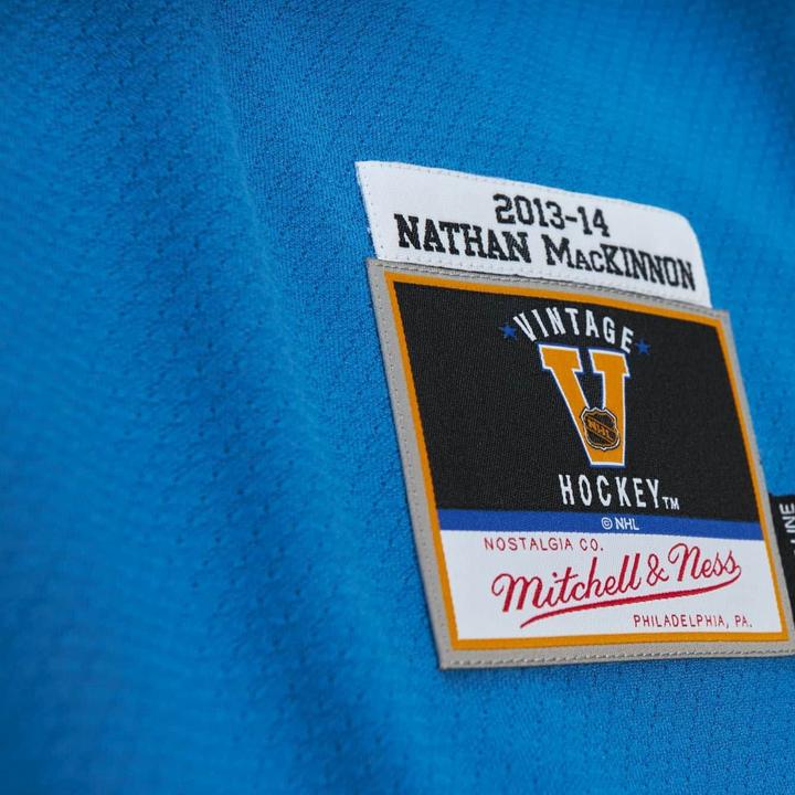 Immagine prodotto Mitchell & Ness Maglia blu Nathan Mackinnon Colorado Avalanche 2013 (S)