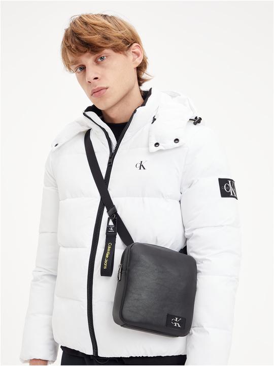 Produktbild Calvin Klein Herren Reporter18 mit Etikett Crossovers, Schwarz, One Size (51% RECYCLED POLYESTER, 49% POLYURETHANE)