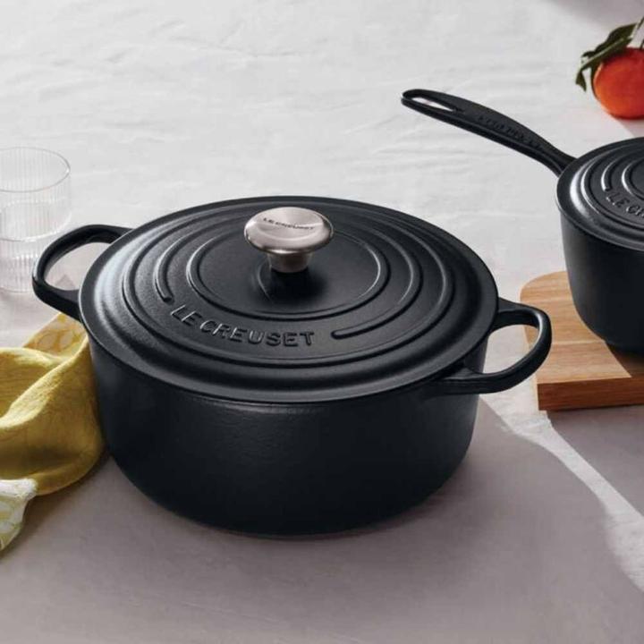 Actual product image Le Creuset Signature roaster (22 cm, Casserole + Stewpot, Cast iron)