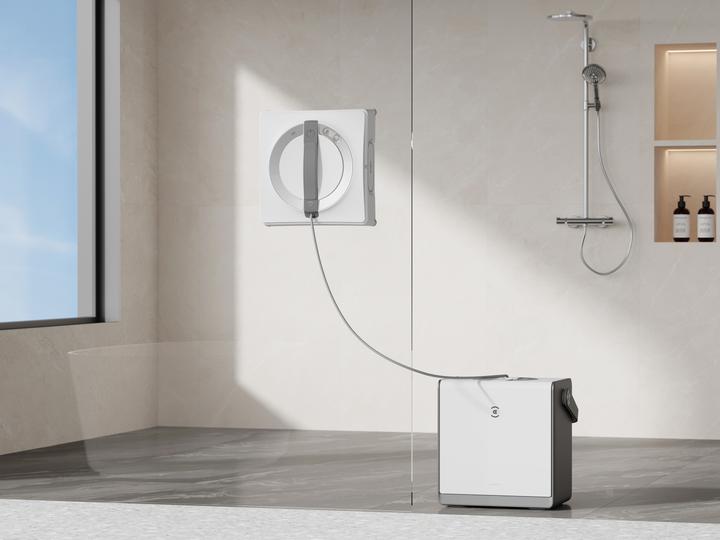 Actual product image Ecovacs Winbot W2 Omni