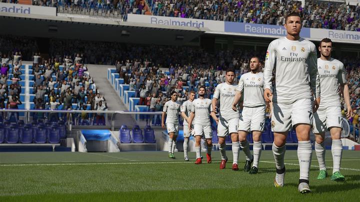 Produktbild EA Games EA SPORTS FIFA 16, Xbox One (Xbox One S)