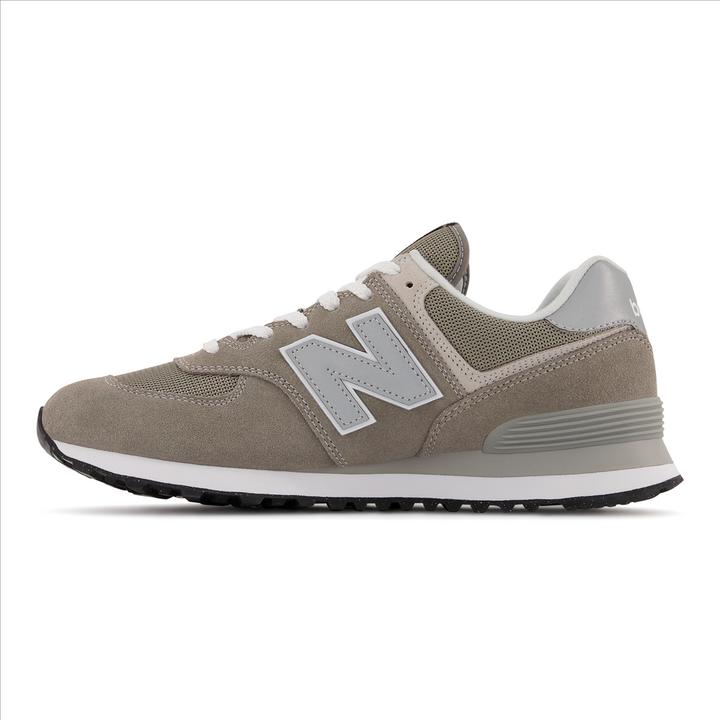 Actual product image New Balance ML574EVG (43)