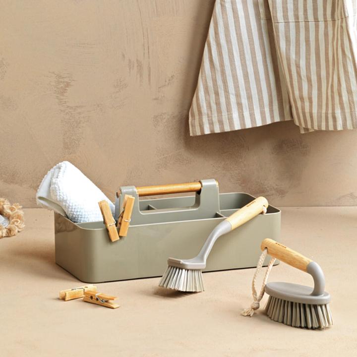 Actual product image Salter LASAL71397WEU7 WARM DISH BRUSH - GREY - FSC 100% (1 pcs.)