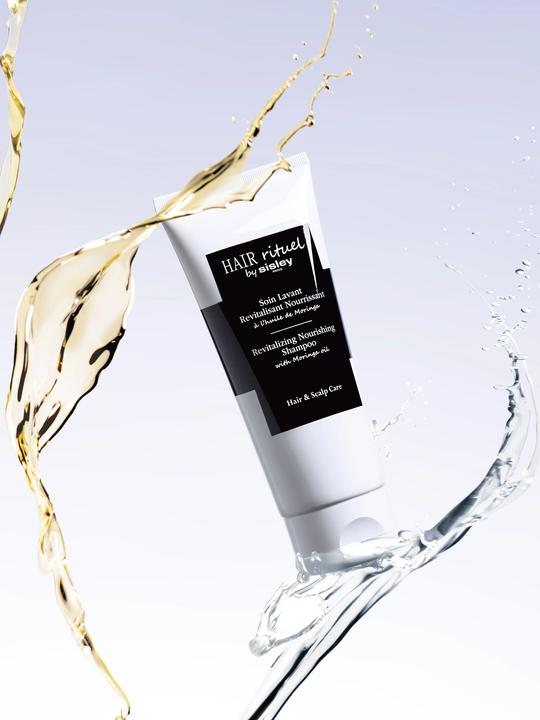 Actual product image Sisley Soin Lavant Revitalisant Nourrissant (200 ml, Liquid shampoo)
