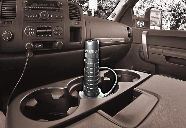 Produktbild Maglite LED MAG-TAC rechargeable crown (14.80 cm, 543 lm)