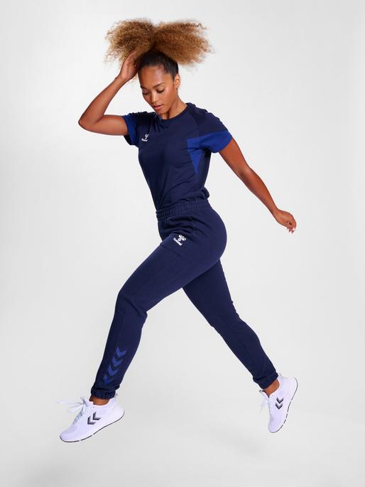 Produktbild hummel Hmltravel T-Shirt S/S Woman (M)