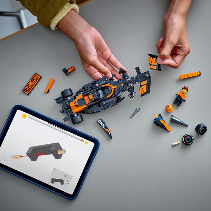 Actual product image LEGO McLaren F1 Team MCL38 Rennauto (77251, LEGO Speed Champions)
