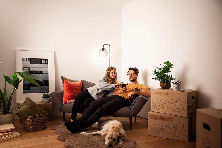 Actual product image Ledvance Smart Classic 60 (E27, 9 W, 806 lm, 3 x, F)