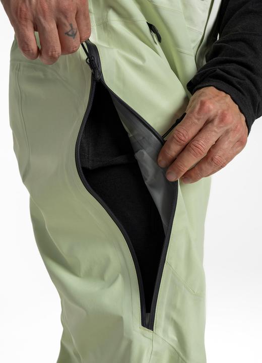 Actual product image Armada Coveted 3L GTX Bib (S)