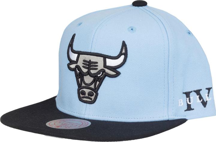 Actual product image Mitchell & Ness Snapback Cap - CORE IV Chicago Bulls sky (One size)