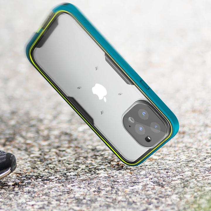 Actual product image Catalyst Total Protection Case (Apple iPhone 13 Pro Max)