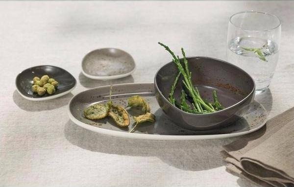 Produktbild Schönwald Pottery Unique Darkgrey Teller tief asymmetrisch coup 28cm (28 cm)
