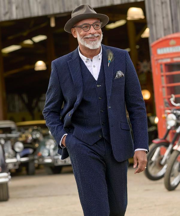 Actual product image Joe Browns Pinstripe Seersucker Suit Blazer (Frequency band 38 (2600 MHz))