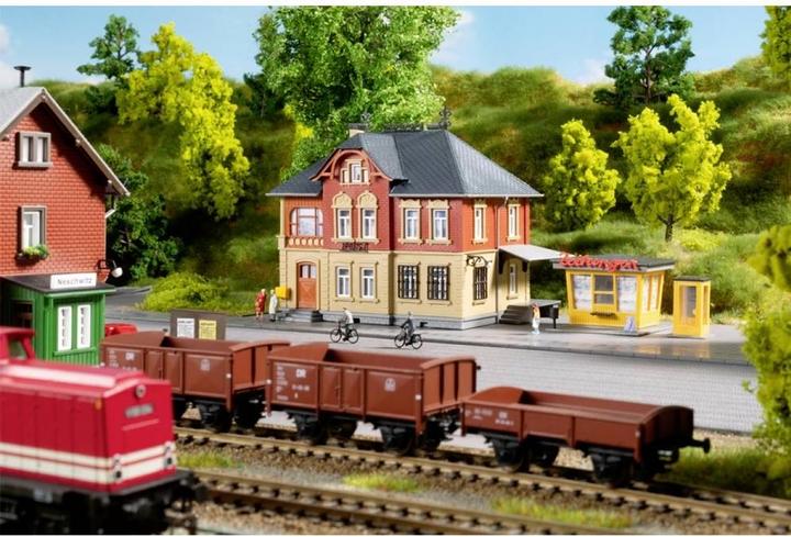 Produktbild Auhagen TT Set Bahnhof Neschwitz