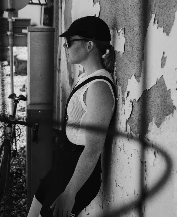 Produktbild Poc Essential Layer Vest (XXL)