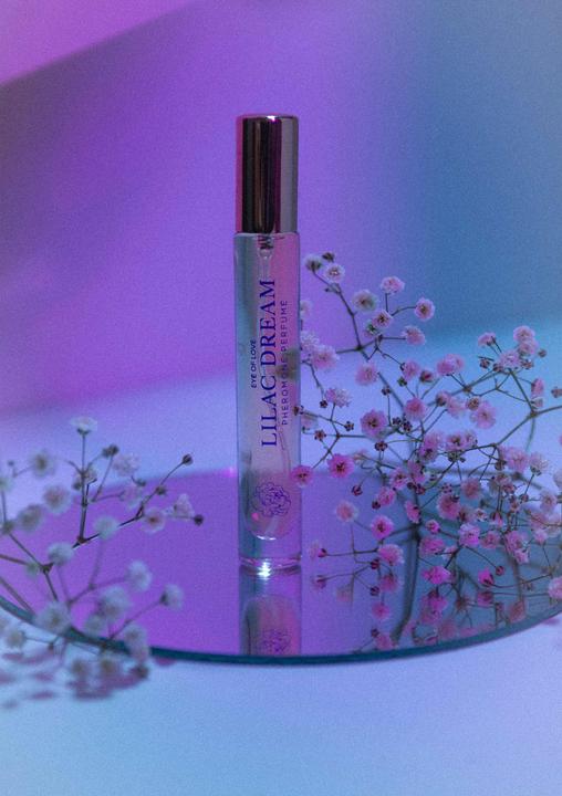 Produktbild Eye of Love Bloom Pheromone Perfume Attract Him 10ml Lilac Dream (Eau de Parfum, 10 ml)