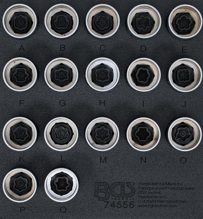 Actual product image BGS Tool Tray 1/6: Rim Lock Socket Set for Land Rover | 17 pcs.