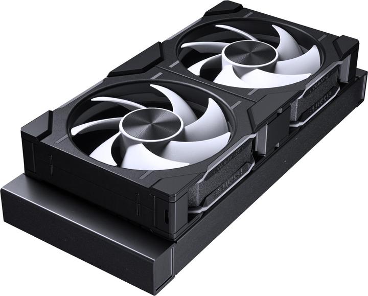 Actual product image Phanteks Glacier One 240D30 DRGB AIO Water Cooling - black