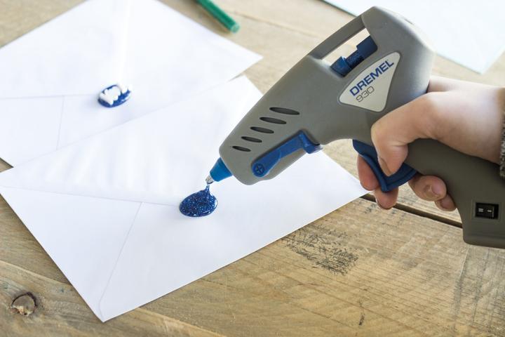 Actual product image Dremel Hot glue gun 930-18 Hobby